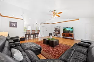 570 22nd St NE, Naples, FL 34120 - Photo 11