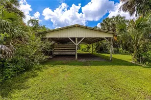 570 22nd St NE, Naples, FL 34120 - Photo 31