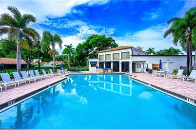 586 Beachwalk Cir #O-305, Naples, FL 34108 - Photo 29