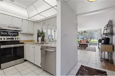 1086 Forest Lakes Dr #106, Naples, FL 34105 - Photo 17