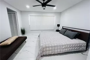 4439 Parrot Ave, Naples, FL 34104 - Photo 11