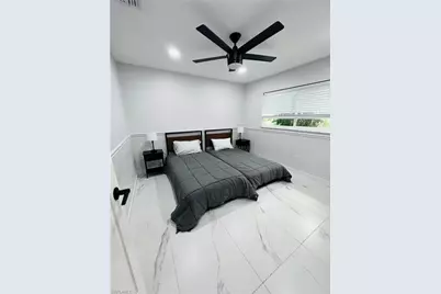 4439 Parrot Ave, Naples, FL 34104 - Photo 5