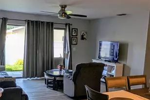 715 SE 47th St, Cape Coral, FL 33904 - Photo 3