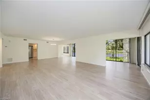 425 Wildwood Ln, Naples, FL 34105 - Photo 3