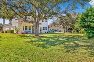2212 Vardin Pl, Naples, FL 34120 - Photo 43