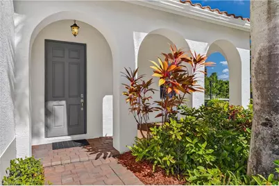 2212 Vardin Pl, Naples, FL 34120 - Photo 5