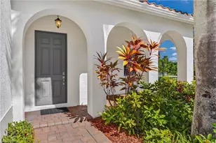 2212 Vardin Pl, Naples, FL 34120 - Photo 5