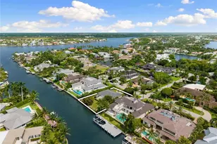 605 21st Ave S, Naples, FL 34102 - Photo 9