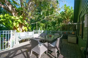 1313 Solana Rd W, Naples, FL 34103 - Photo 25