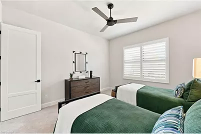 2935 Coco Lakes Dr, Naples, FL 34105 - Photo 31