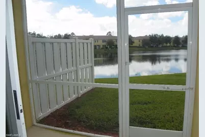 1400 Mariposa Cir #104, Naples, FL 34105 - Photo 3