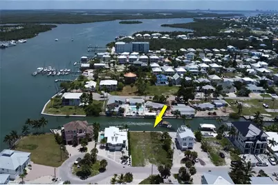 290 Ohio Ave, Fort Myers Beach, FL 33931 - Photo 11