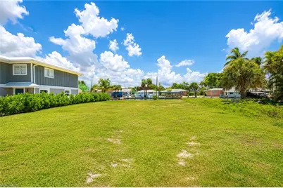 290 Ohio Ave, Fort Myers Beach, FL 33931 - Photo 3