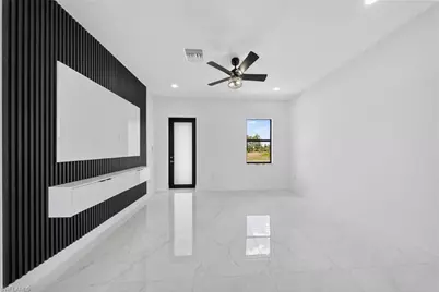 1213 Dodwin St E, Lehigh Acres, FL 33974 - Photo 7