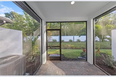 27828 Solis Grande Dr, Bonita Springs, FL 34135 - Photo 25