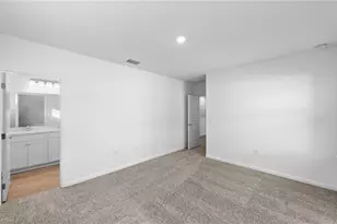 27832 Solis Grande Dr, Bonita Springs, FL 34135 - Photo 23