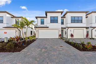 27832 Solis Grande Dr, Bonita Springs, FL 34135 - Photo 1