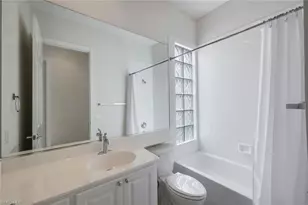 4471 Prescott Ln, Naples, FL 34119 - Photo 21