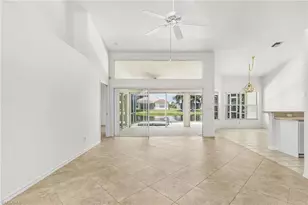 5157 Lochwood Ct, Naples, FL 34112 - Photo 5