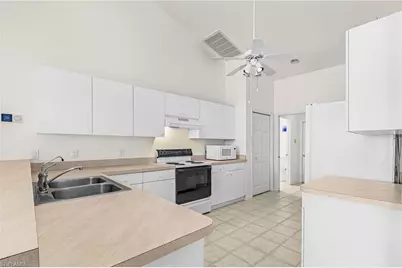 5157 Lochwood Ct, Naples, FL 34112 - Photo 11