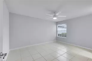 4922 Kingston Way, Naples, FL 34119 - Photo 19