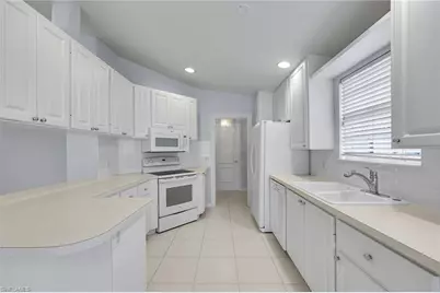 4922 Kingston Way, Naples, FL 34119 - Photo 5