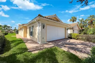 4922 Kingston Way, Naples, FL 34119 - Photo 37
