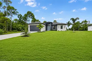 720 Bennington Dr, Lehigh Acres, FL 33974 - Photo 3