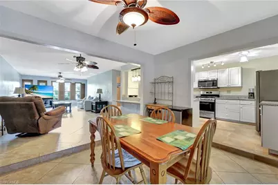 360 16th Ave NW, Naples, FL 34120 - Photo 17