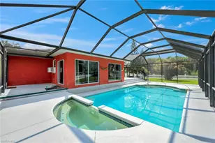 360 16th Ave NW, Naples, FL 34120 - Photo 3