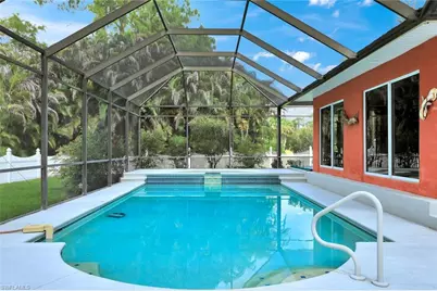 360 16th Ave NW, Naples, FL 34120 - Photo 29