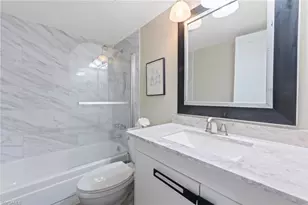 1021 3rd St S, Naples, FL 34102 - Photo 11