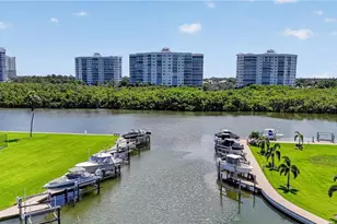 11 Bluebill Ave, Naples, FL 34108 - Photo 43