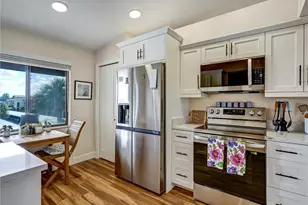 7300 St Ives Way, Naples, FL 34104 - Photo 5