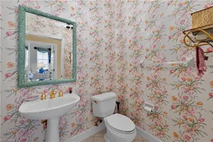 2317 Island Cove Cir N, Naples, FL 34109 - Photo 17
