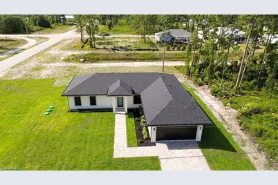 1160 Edelweiss St E, Lehigh Acres, FL 33974 - Photo 49