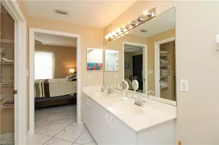 519 Roma Ct, Naples, FL 34110 - Photo 37