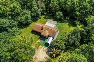 630 1st St SW, Naples, FL 34117 - Photo 33