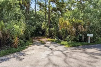 630 1st St SW, Naples, FL 34117 - Photo 29