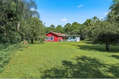 630 1st St SW, Naples, FL 34117 - Photo 27