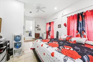 630 1st St SW, Naples, FL 34117 - Photo 23