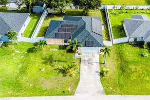 501 NE 24th Terrace, Cape Coral, FL 33909 - Photo 7