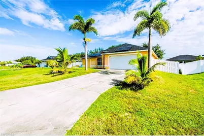 501 NE 24th Ter, Cape Coral, FL 33909 - Photo 3