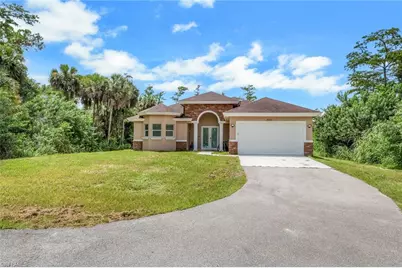 2530 22nd Ave NE, Naples, FL 34120 - Photo 3
