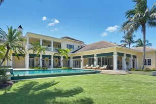 2129 Canna Ct, Naples, FL 34105 - Photo 37