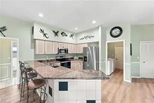 195 Palmetto Dunes Cir, Naples, FL 34113 - Photo 13