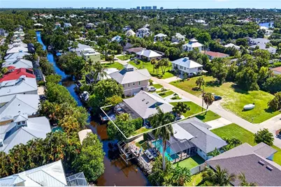 27115 Belle Rio Dr, Bonita Springs, FL 34135 - Photo 45