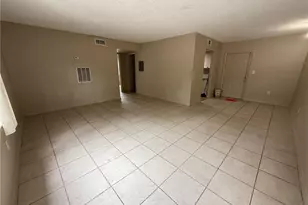 2325 Crawford St, Fort Myers, FL 33901 - Photo 7