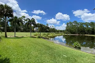 8285 Gleneagle Way, Naples, FL 34120 - Photo 23