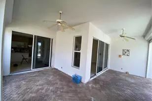 8285 Gleneagle Way, Naples, FL 34120 - Photo 17